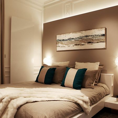 Bed and Breakfast Le Jardin De Rochegrosse Parigi Esterno foto